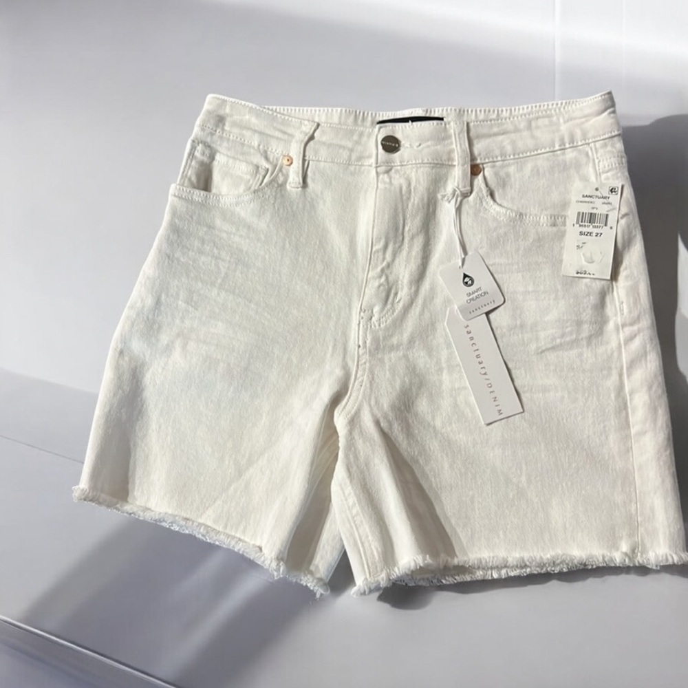 🌼NWT:SANCTUARY Sidewalk Distressed Fringe Hem Rigid Denim Shorts